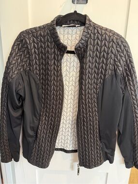Anne Fontaine Black Quilted Jacket with Contrast Lining